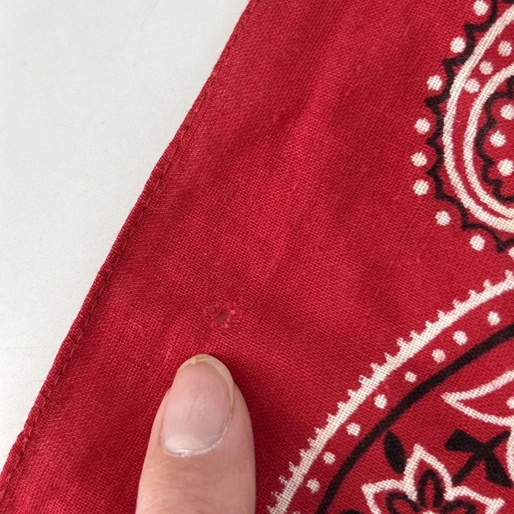 Vintage 60s FAST COLOR Red‎ Bandana Elephant Trunk Up Paisley Work Wear